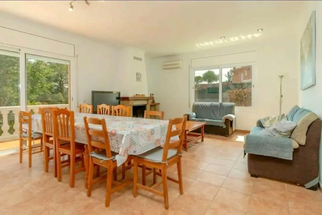 Villa Kala Puigventos 0*,